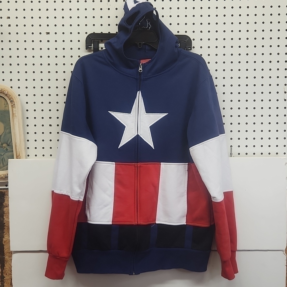 Marvel captain America hooded zip sweatshirt size medium great condition